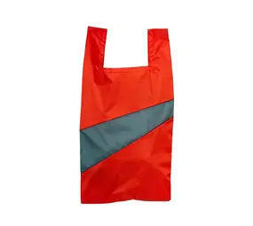 Susan Bijl Susan Bijl - the new shopping bag medium - red alert & pine Susan Bijl Susan Bijl - the new shopping bag medium - red alert & pine