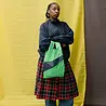 Susan Bijl Susan Bijl - the new shopping bag medium - greenscreen & sailor Susan Bijl Susan Bijl - the new shopping bag medium - greenscreen & sailor