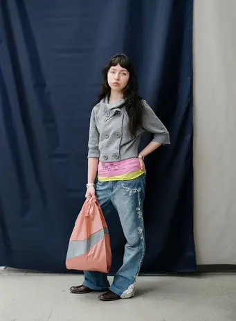 Susan Bijl Susan Bijl - the new shopping bag medium - try & grey Susan Bijl Susan Bijl - the new shopping bag medium - try & grey