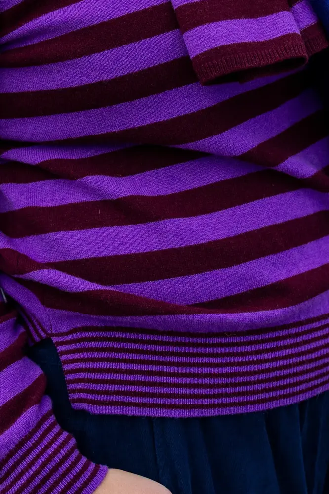 Danefae Danefae - daneletter merino wool sweater - purple/dark wine Danefae Danefae - daneletter merino wool sweater - purple/dark wine
