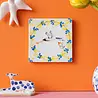 Storytiles Storytiles - tegel small - hallo kleintje (10x10 cm) Storytiles Storytiles - tegel small - hallo kleintje (10x10 cm)
