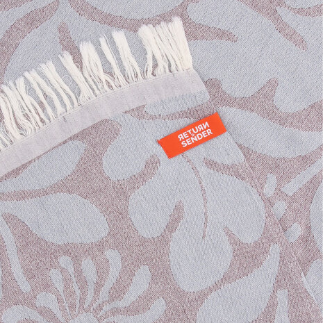 Return to sender Return to sender - hamamdoek flower - ines burgundy
