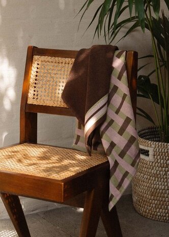 Return to sender Return to sender - theedoek geometric - sofia sage green