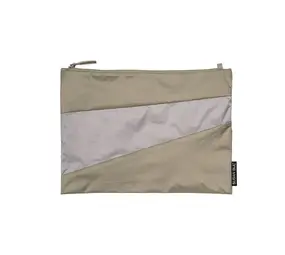 Susan Bijl Susan Bijl - the new pouch medium - clay & agaat Susan Bijl Susan Bijl - the new pouch medium - clay & agaat
