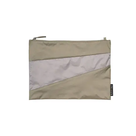 Susan Bijl Susan Bijl - the new pouch medium - clay & agaat Susan Bijl Susan Bijl - the new pouch medium - clay & agaat