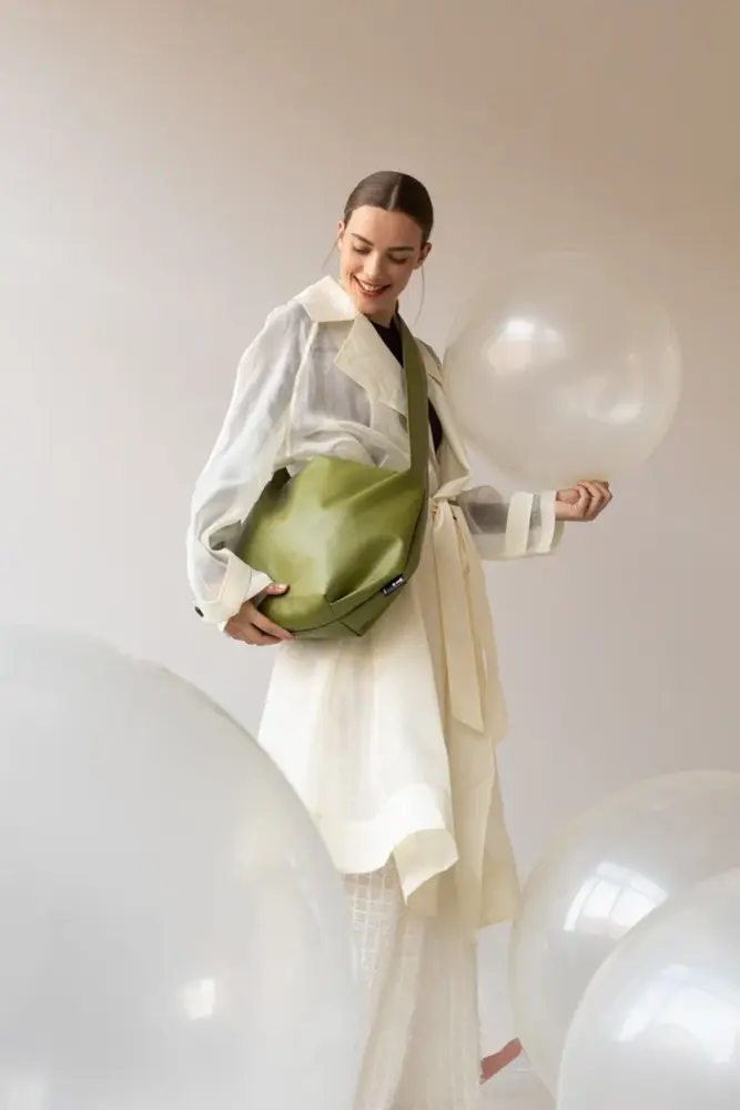 Tinne+Mia Tinne+Mia - lot bold cross body bag - peat moss Tinne+Mia Tinne+Mia - lot bold cross body bag - peat moss