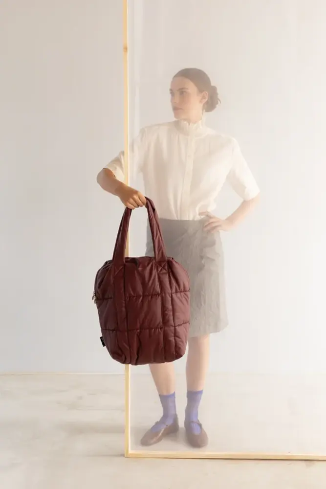 Tinne+Mia Tinne+Mia - clode puffy shoulder bag - new maroon Tinne+Mia Tinne+Mia - clode puffy shoulder bag - new maroon