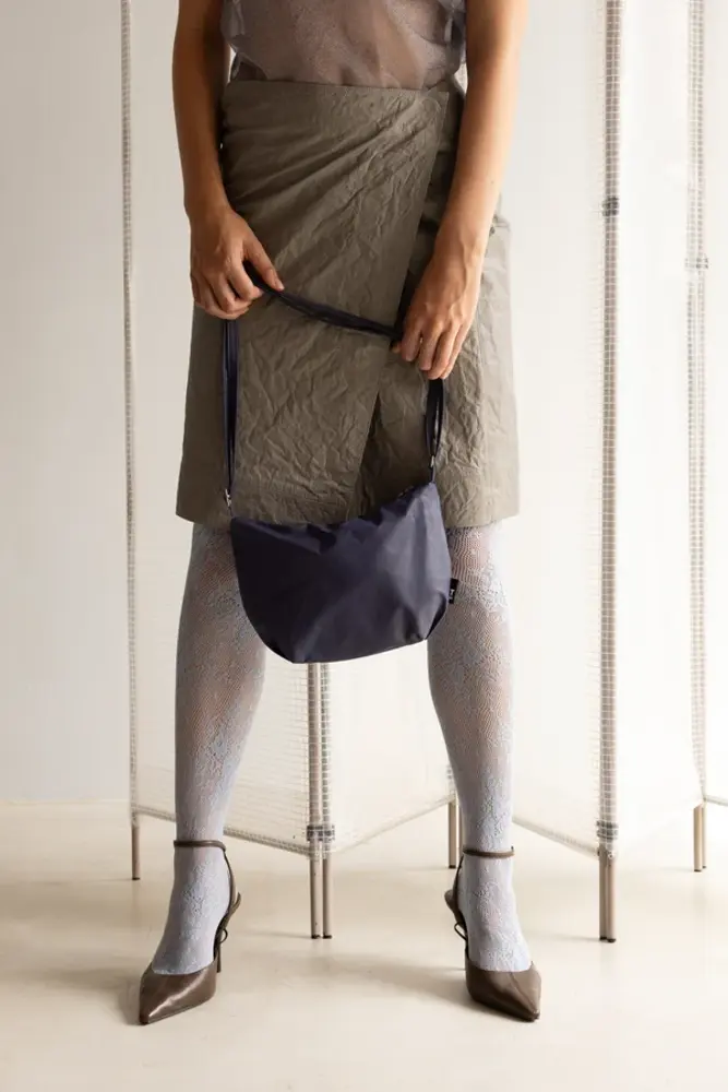 Tinne+Mia Tinne+Mia - cross body feel good baggy - graystone Tinne+Mia Tinne+Mia - cross body feel good baggy - graystone