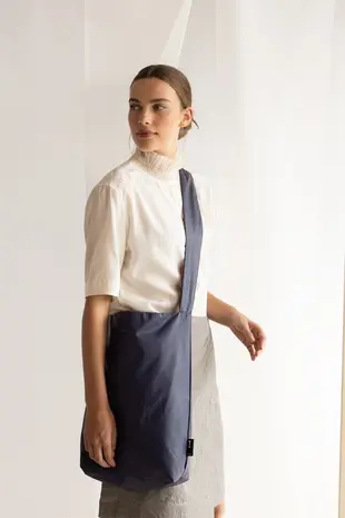 Tinne+Mia Tinne+Mia - feel good bag - graystone Tinne+Mia Tinne+Mia - feel good bag - graystone