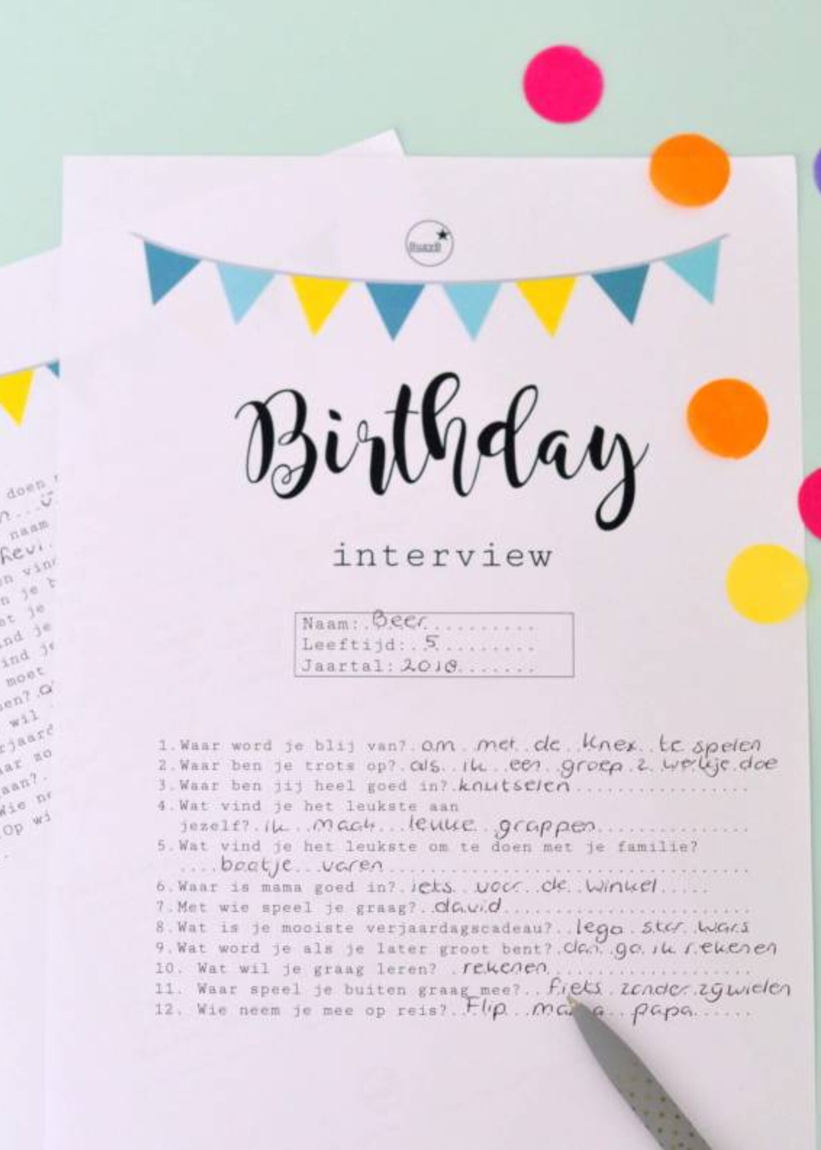 Birthday interview blauw