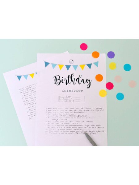 Birthday interview blauw