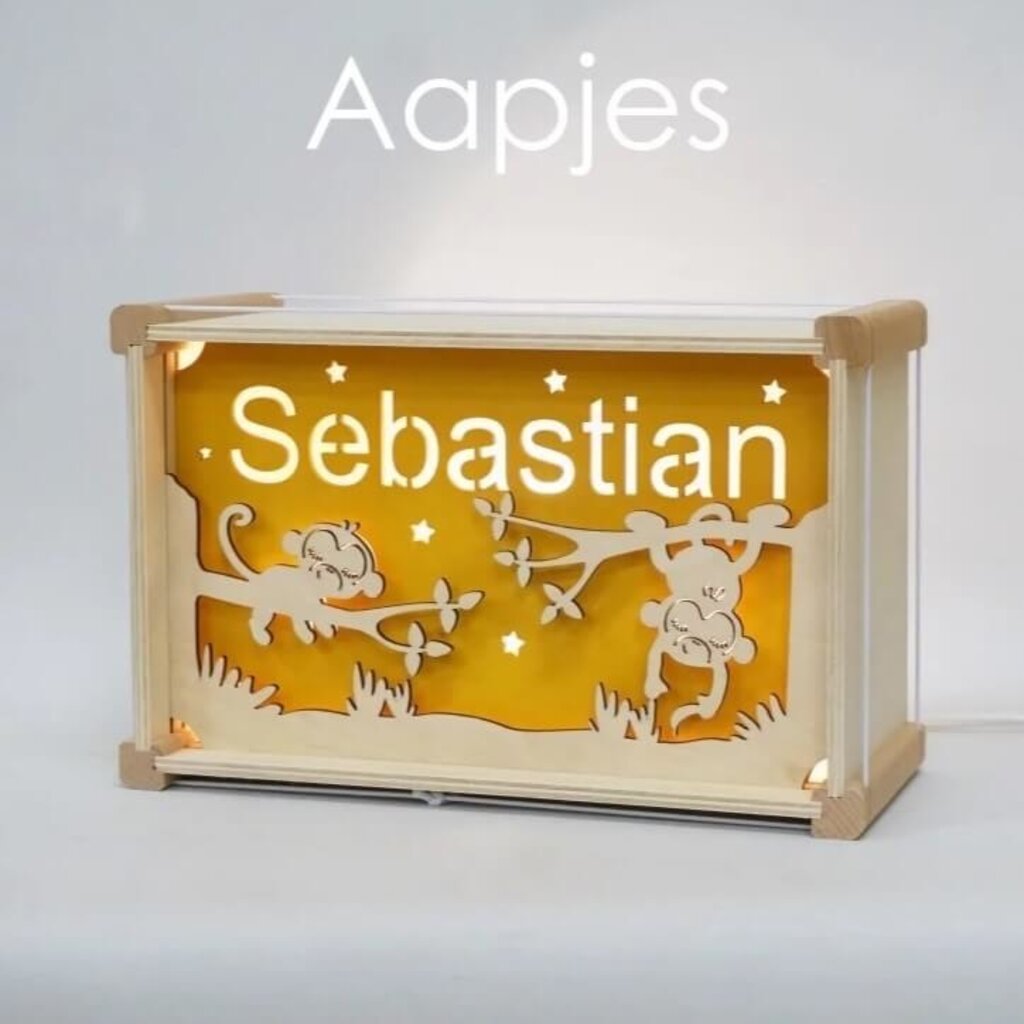 Houten nachtlampje deluxe met naam: Aapjes