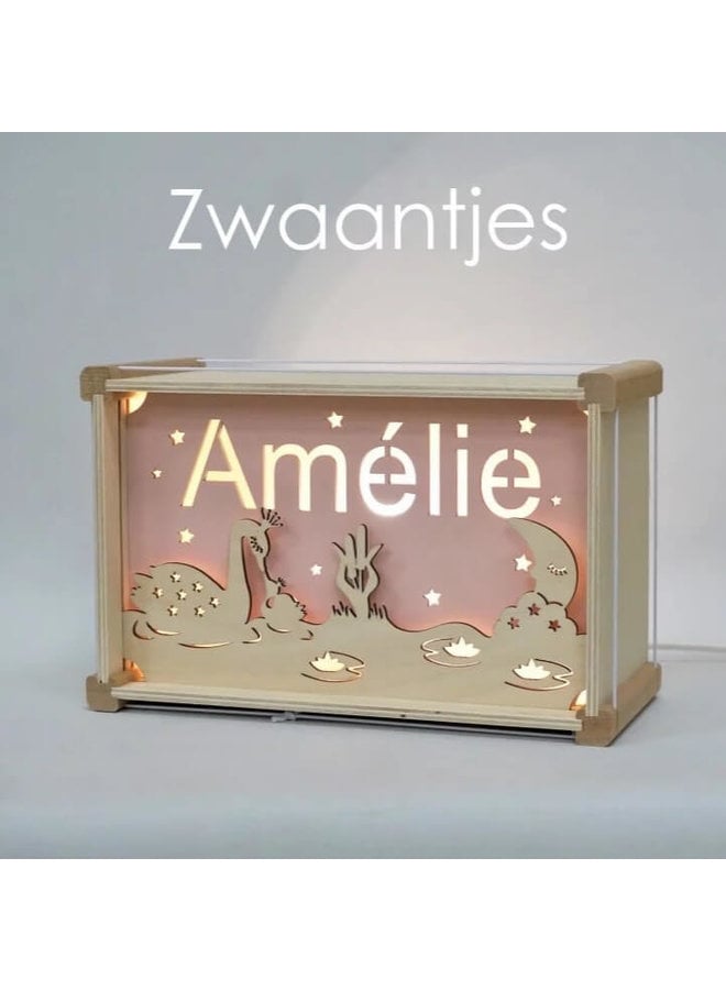 Houten nachtlampje deluxe met naam: Zwaantjes