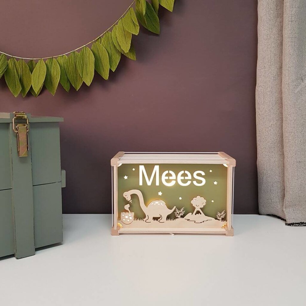 Houten nachtlampje deluxe met naam: Dino's