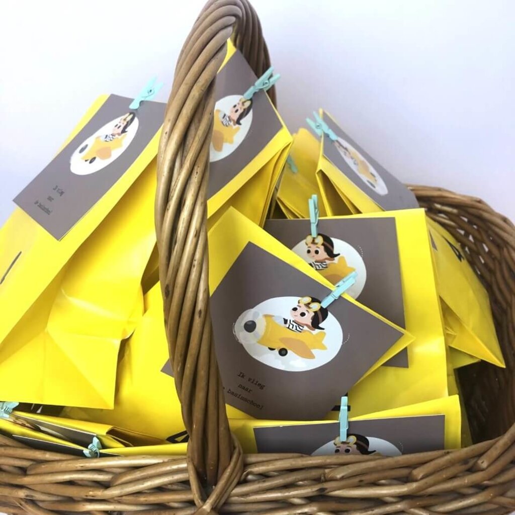 Traktatie kaartjes Ik vlieg naar de basisschool 10 x