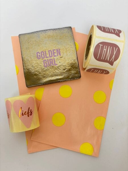 Tegeltje Golden girl (goud met lila)