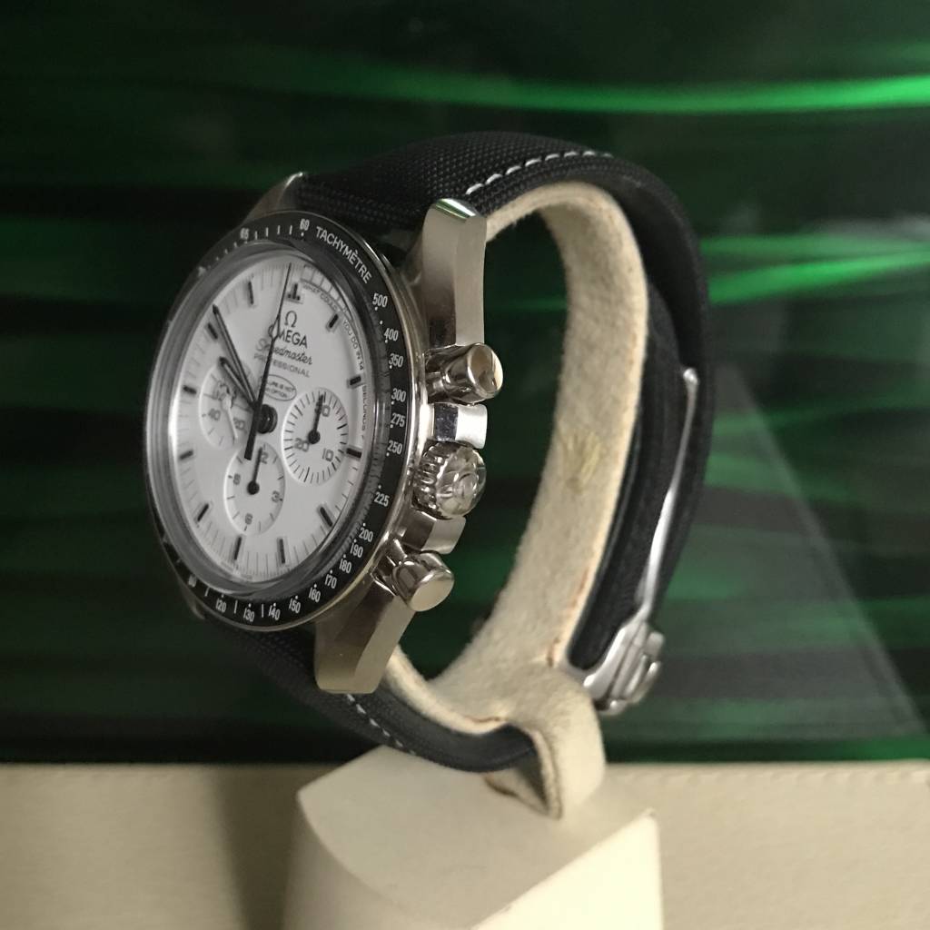 Omega Speedmaster Moon Watch Apollo 13 Silver Snoopy Award 15 Full Set