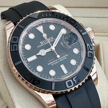 Rolex Yacht-Master 40 126655, 2022, LC100, Top,  Box & Papiere