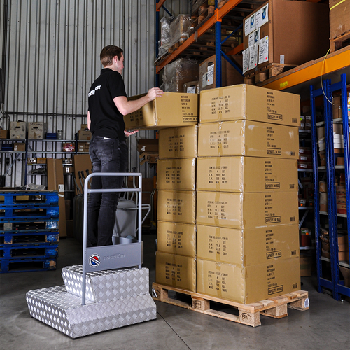 Plateforme mobile à marchepied 790x790x1370mm - Aluminium