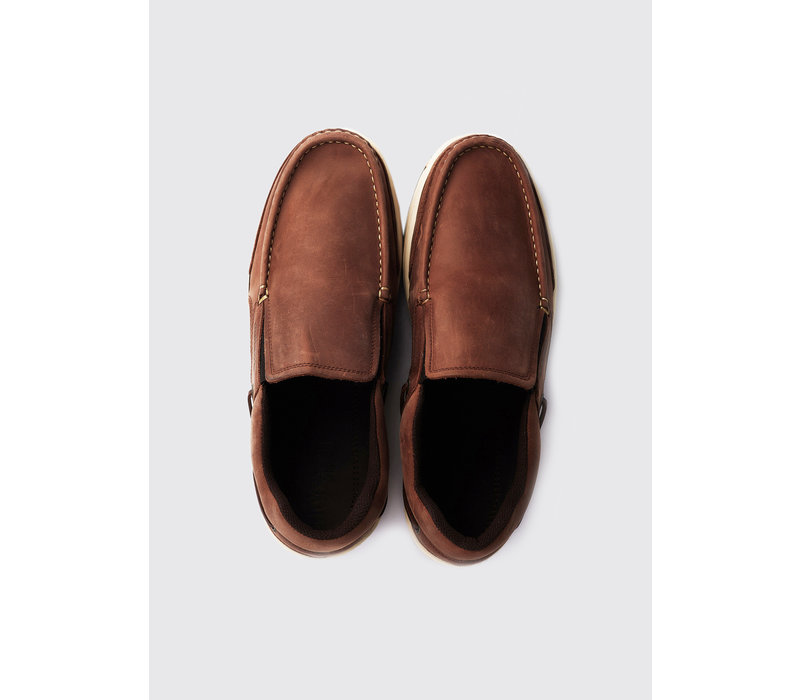 DUBARRY YACHT CHESTNUT