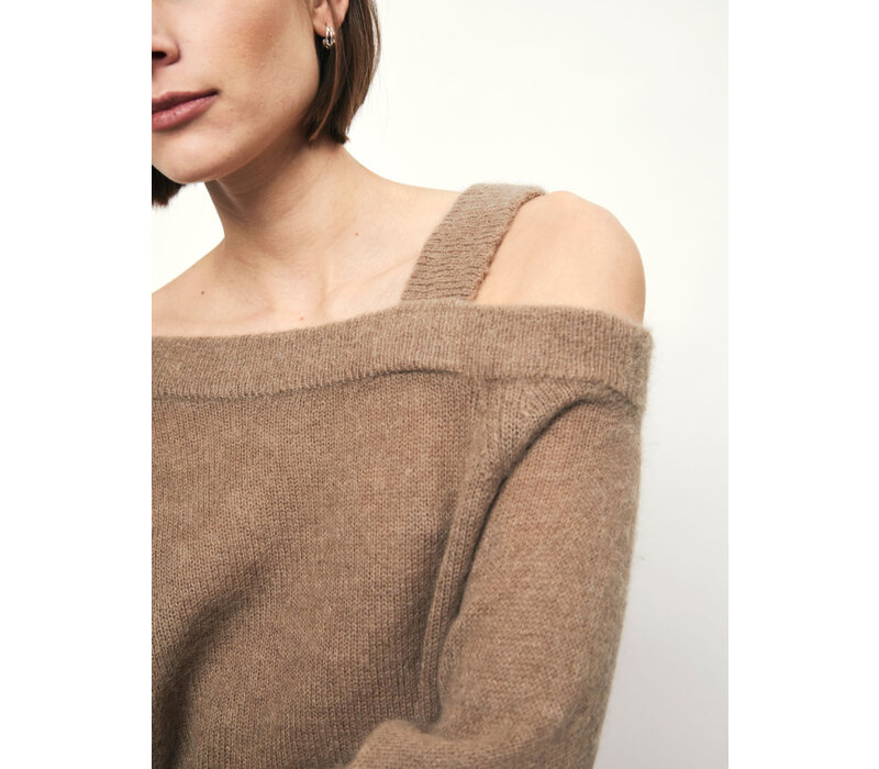 Yonka off shoulder sweater