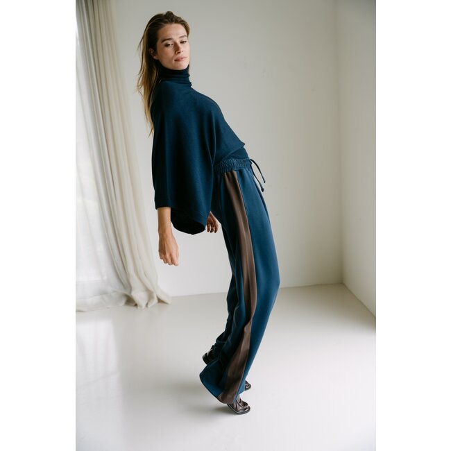 Aimée the Label NeroA5 Navy