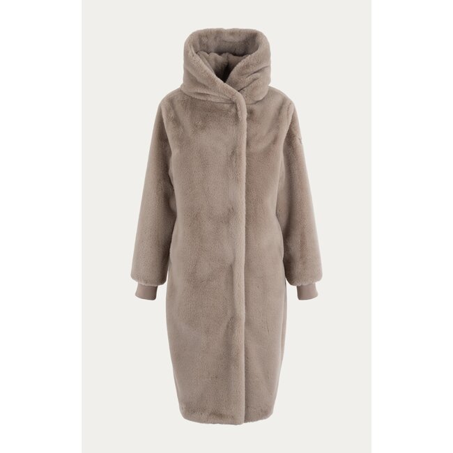 Moscow 08-08-Nadjana-3 Taupe Solid