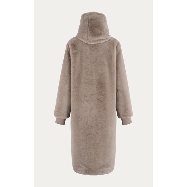 Moscow 08-08-Nadjana-3 Taupe Solid