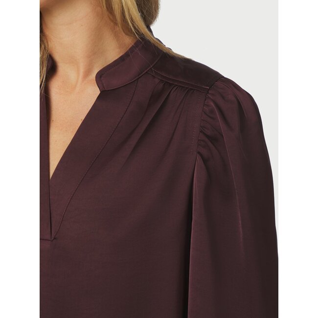 NEO NOIR Rosslyn Heavy Sateen Blouse Burgundy