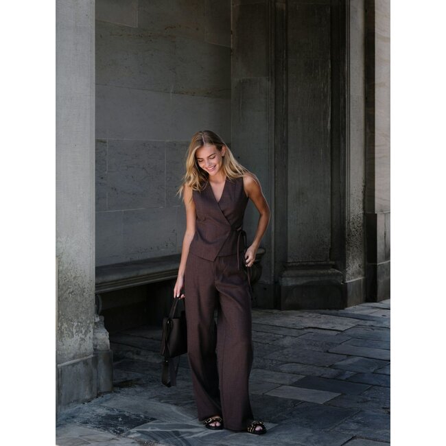 NEO NOIR Samara Melange Waistcoat Brown Melange