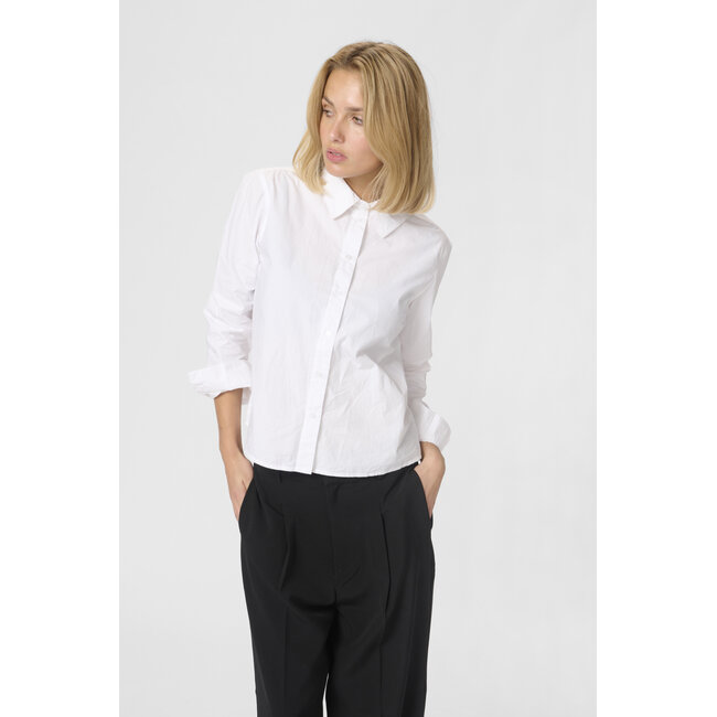 My Essential Wardrobe 02 THE SHIRT Bright White