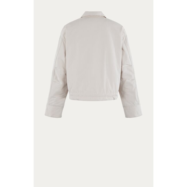 Moscow 09-08-Hameli Chalk Solid