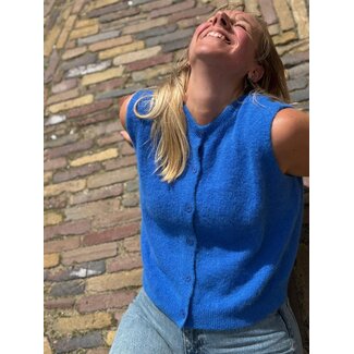meya spencer electric blue