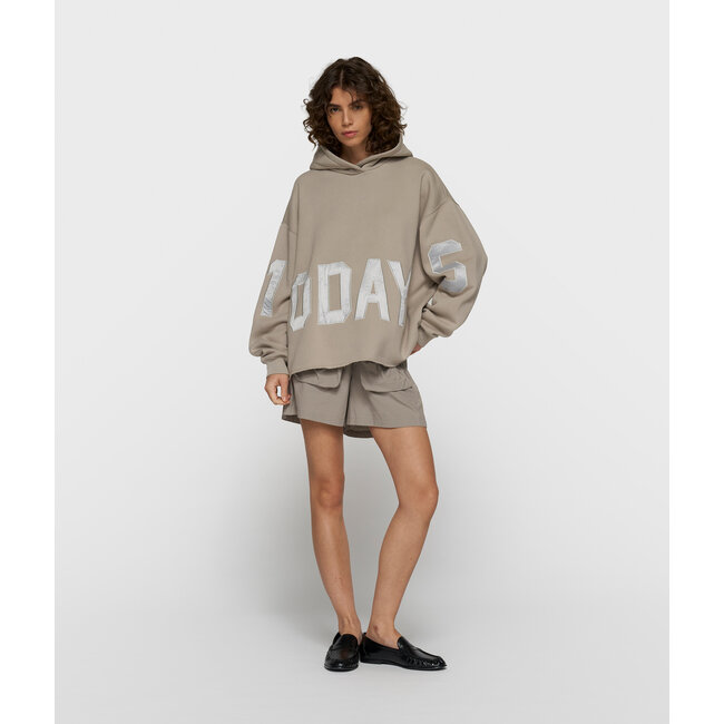 10Days statement logo hoodie fog