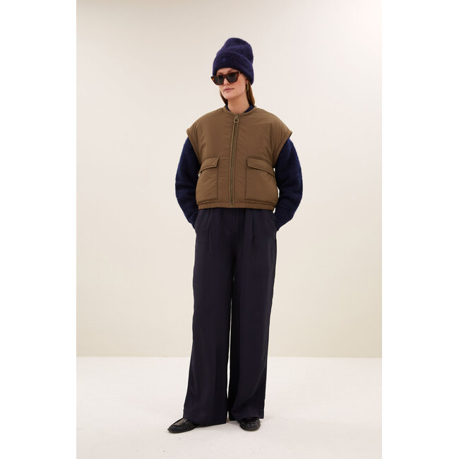 gio sleeveless jacket hazel