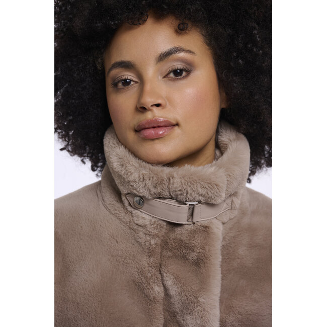 Rino & Pelle Short faux fur jacket  Mocha latte