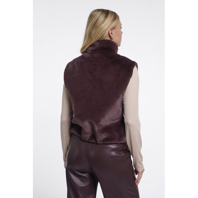 Rino & Pelle Short faux fur waistcoat  Chocolate bean