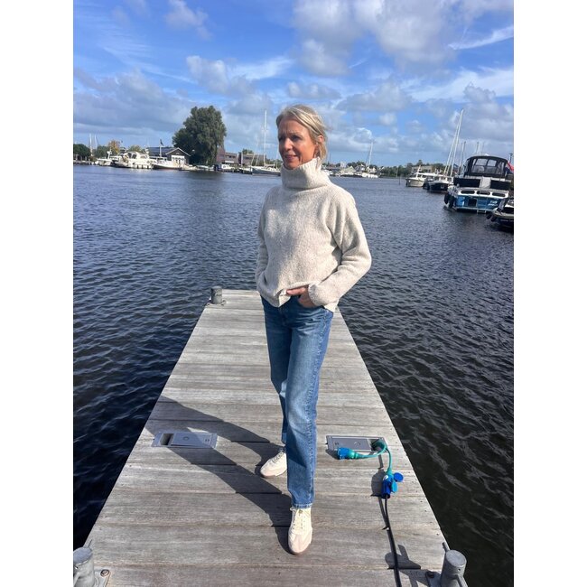 Fisherman out of Ireland Slouchy Funnel Neck Jumper