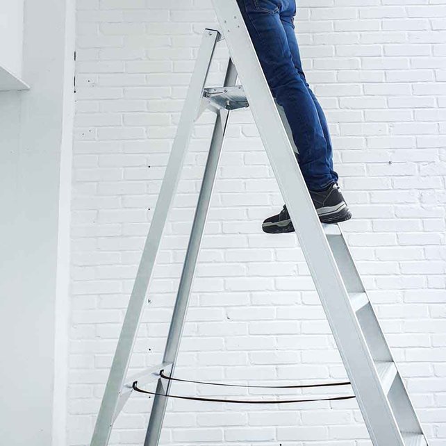 Eurostairs Bordestrap enkel 9 treden (max. 4,05 m werkhoogte) Eurostairs Bordestrap enkel 9 treden (max. 4,05 m werkhoogte)
