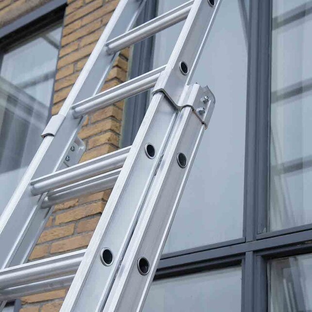 Eurostairs Reform ladder dubbel uitgebogen 2x10 sporten