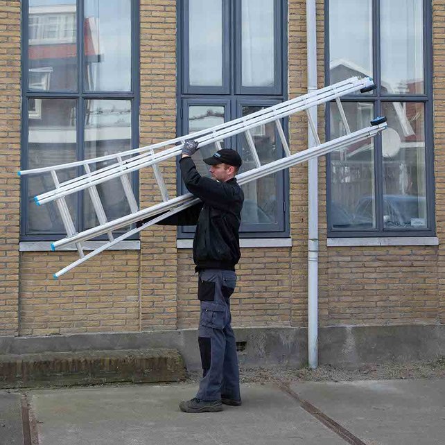 Eurostairs Opsteek ladder driedelig uitgebogen 3x14 sporten + gevelrollen