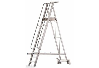 Magazijntrap 1x10 treden