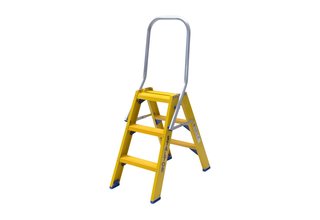 Staltor Trap glasvezelversterkt Type DT dubbel 2x3 treden inclusief platform + vaste beugel