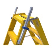 Trap glasvezelversterkt Type DT dubbel 2x3 treden inclusief platform + vaste beugel Trap glasvezelversterkt Type DT dubbel 2x3 treden inclusief platform + vaste beugel