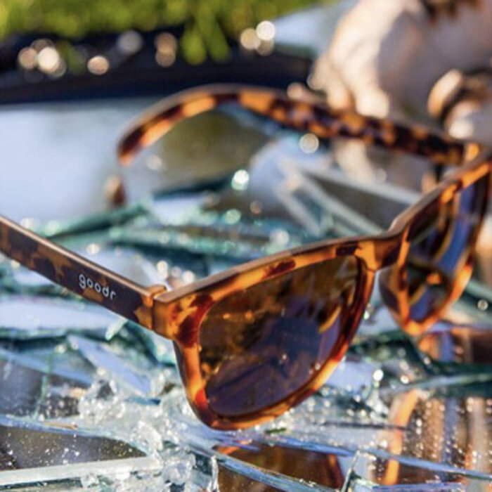 GOODR Sunglasses Bosley's Basset Hound Dreams