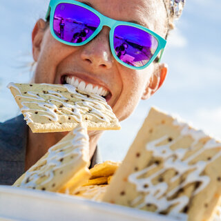 GOODR Hardloop zonnebril Electronic Dinotopia Carnival