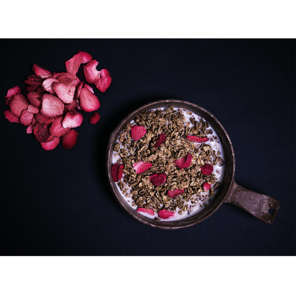 Tactical Foodpack Crunchy Muesli with Strawberries 125g