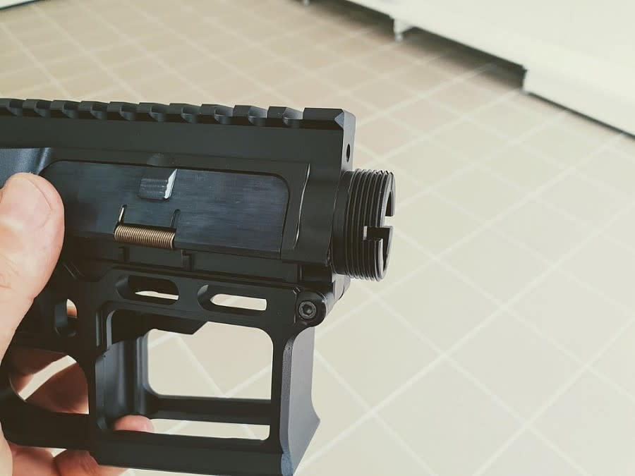 Retro Arms Retroarms CNC receiver AR15 (Skeletonized) - C