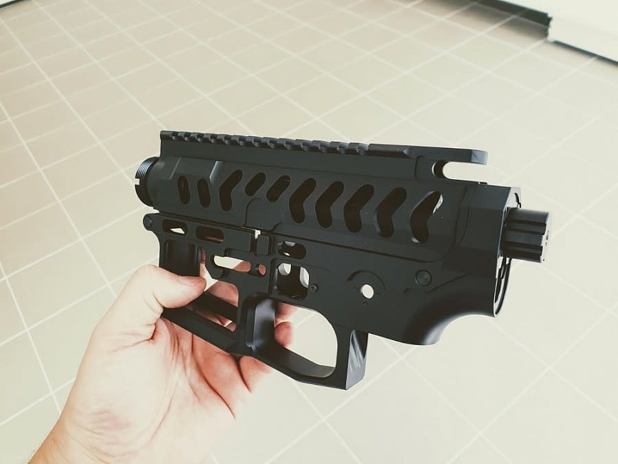 Retro Arms Retroarms CNC receiver AR15 (Skeletonized) - C