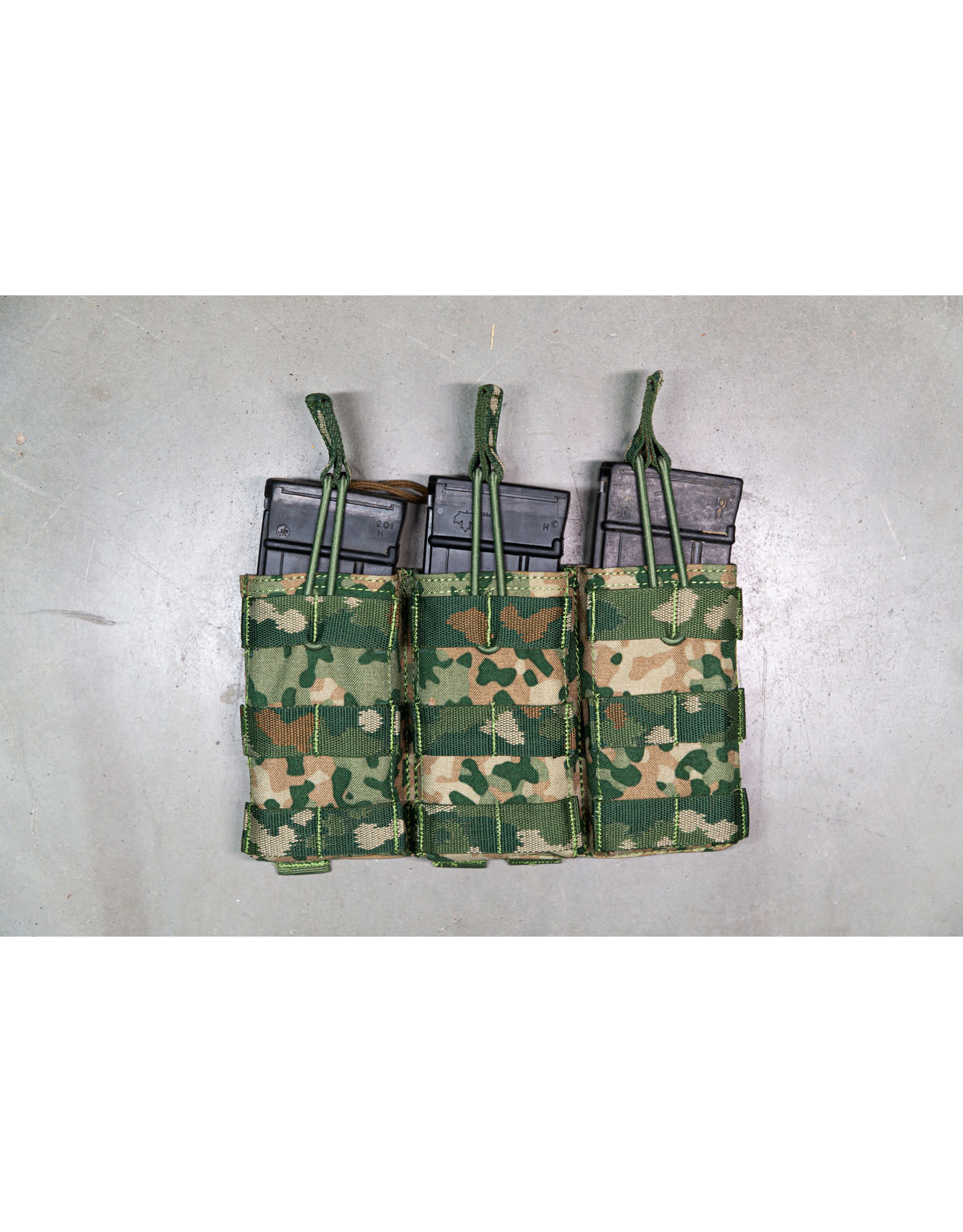 Dutch Tactical Gear Dutch Tactical Gear Triple Molle Open Mag Pouch 5.56 - NFP